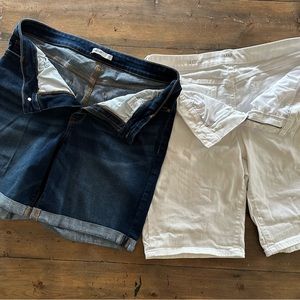 Two pairs Bermuda shorts, woman’s 14